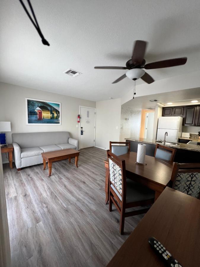 Getaways At Havasu Dunes Resort Lake Havasu City Buitenkant foto
